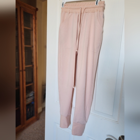 Free People Pants - GUC- Free People Movement. Light(pale) peach . Size XS. Drawstring joggers!